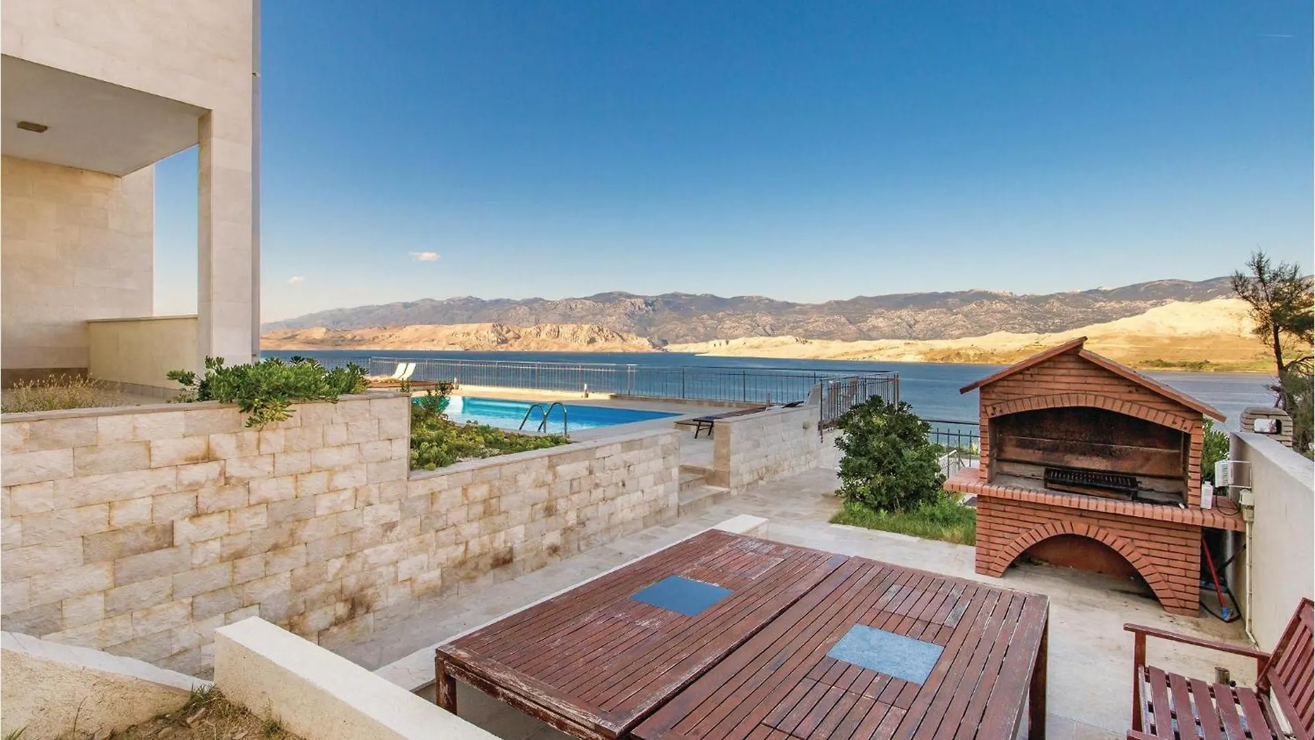 Nice Apartment In Pag With Kitchen Pag Town