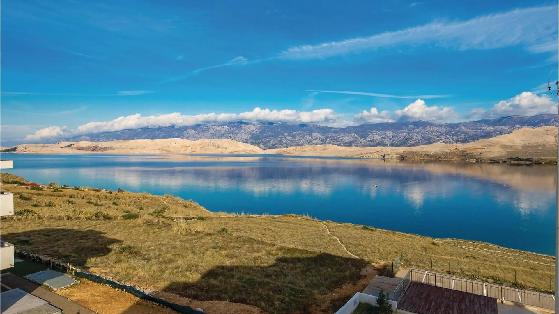 Nice Apartment In Pag With Kitchen Pag Town 0*,