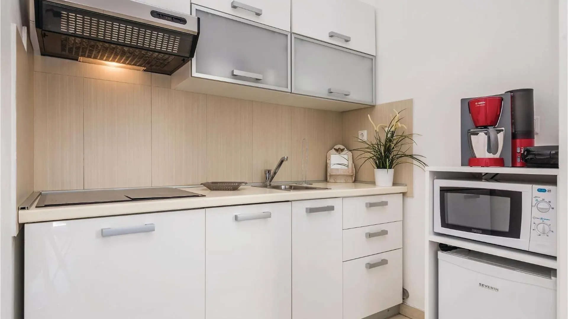 Nice Apartment In Pag With Kitchen  Pag Town