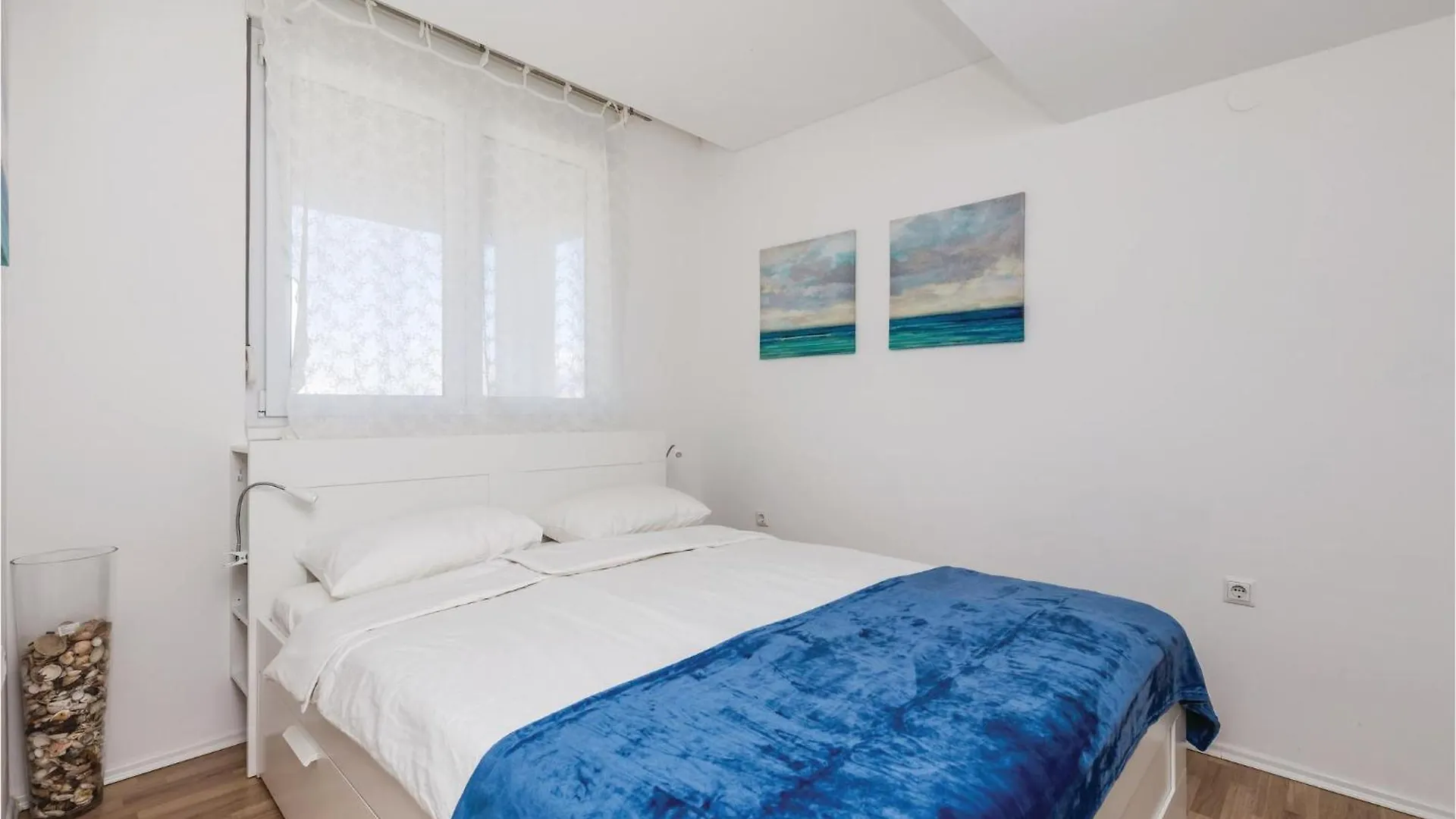 Nice Apartment In Pag With Kitchen Kroatien